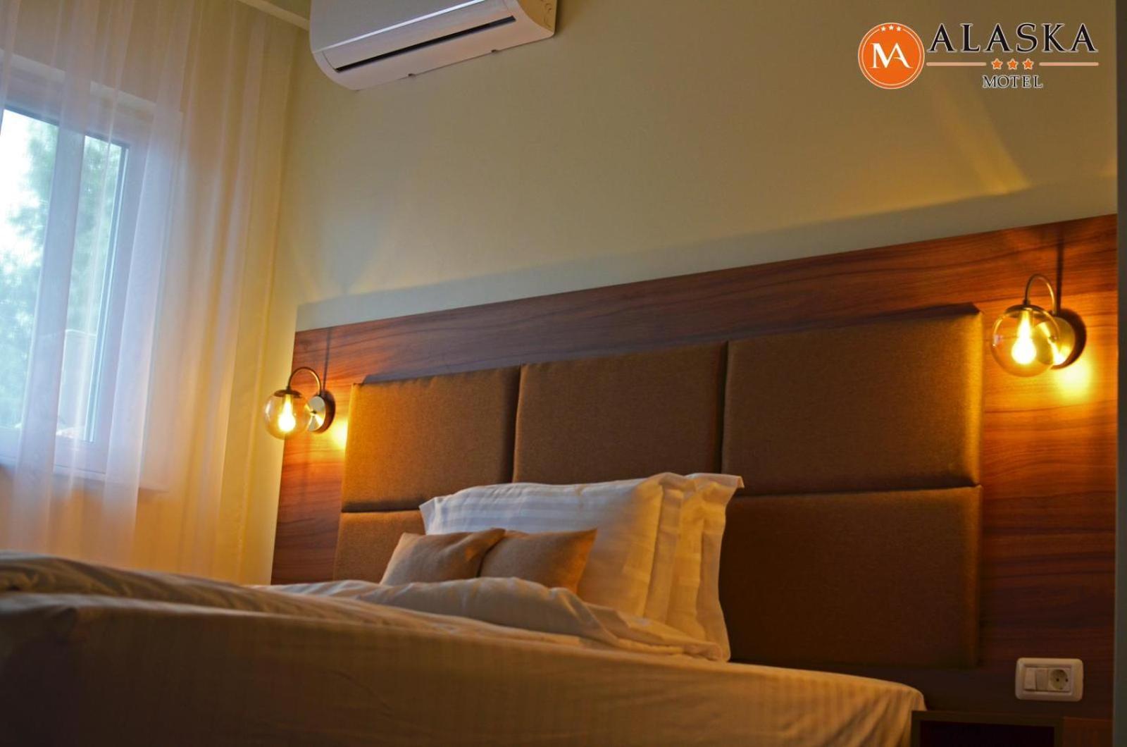 Motel Alaska Deva Dış mekan fotoğraf
